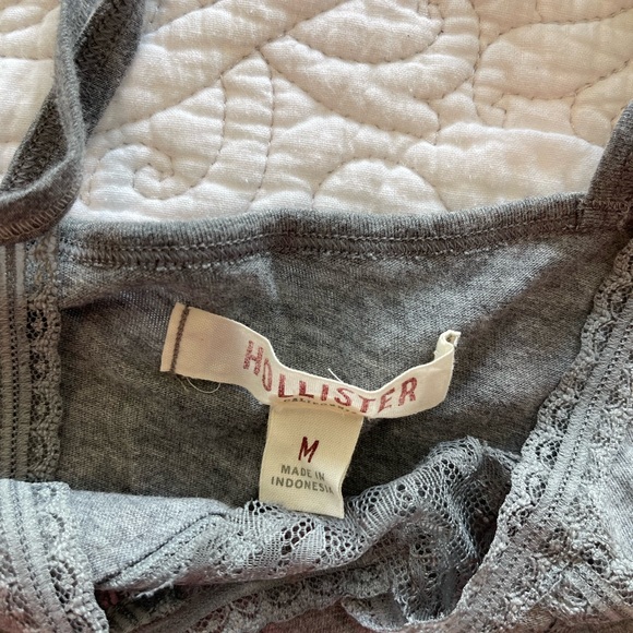 Hollister Tank Top - Picture 4 of 4